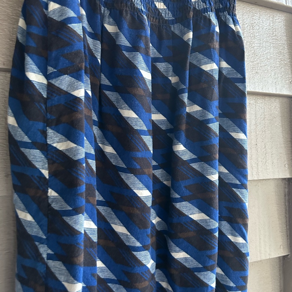 Heritage 1981 skirt smocked elastic wide waistband. Sz S  length 24”